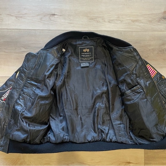 NASA Alpha Industries Black Leather Bomber Jacket. Size YM - Picture 2 of 8